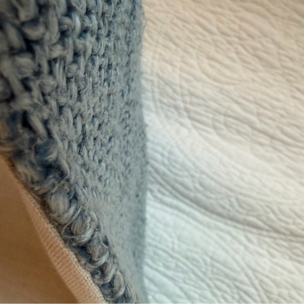 Pottery Barn textured linen and cotton lumbar pillow chambray color - Picture 8 of 9
